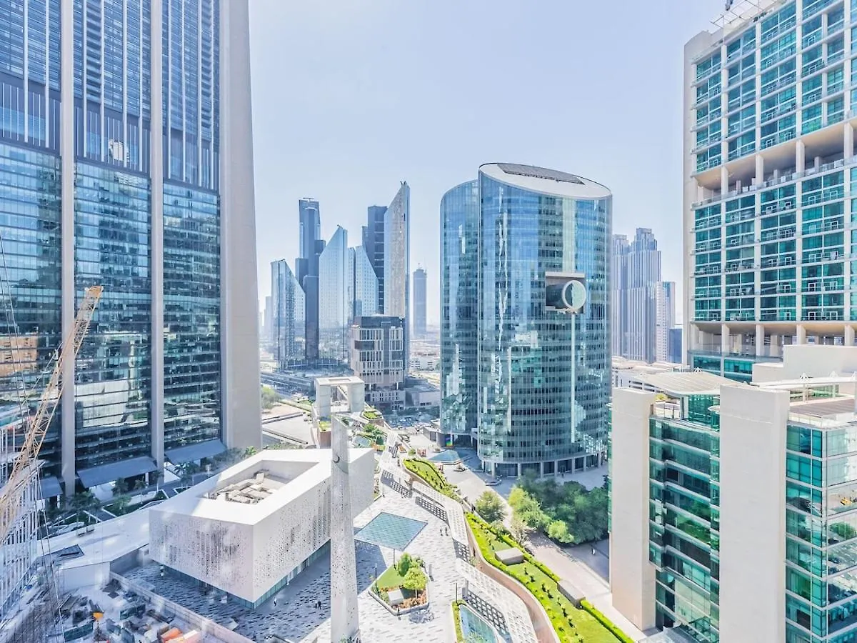 Luxury Spacious Condo In The Iconic Park Towers Dubai