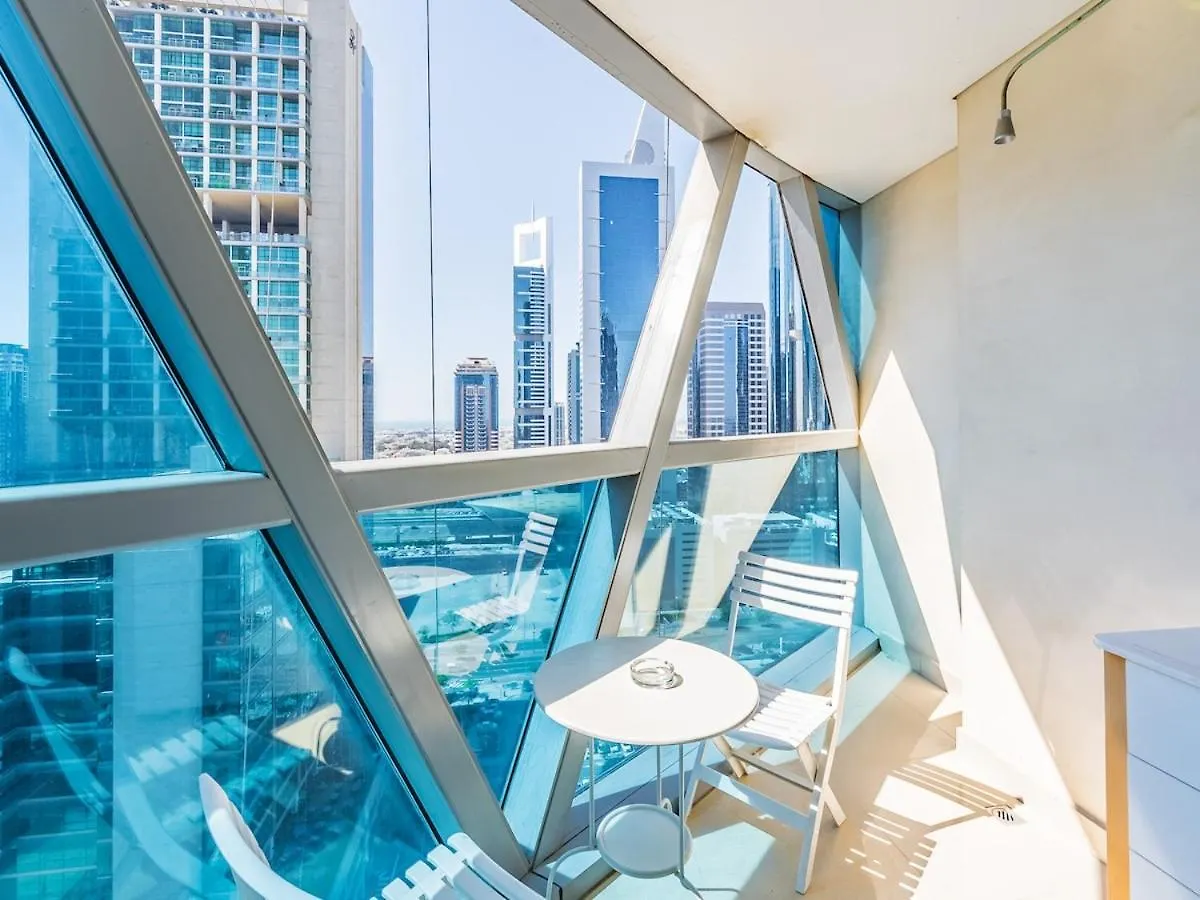 Luxury Spacious Condo In The Iconic Park Towers Dubai United Arab Emirates