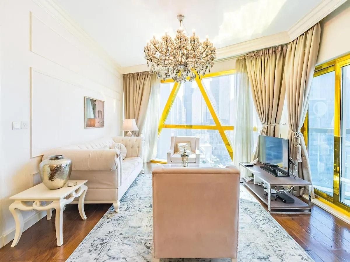 Luxury Spacious Condo In The Iconic Park Towers Dubai