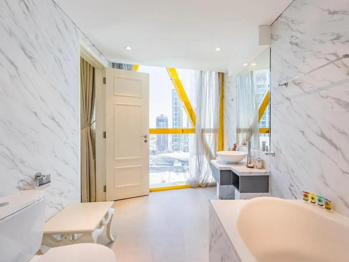 Luxury Spacious Condo In The Iconic Park Towers Dubai Apartment