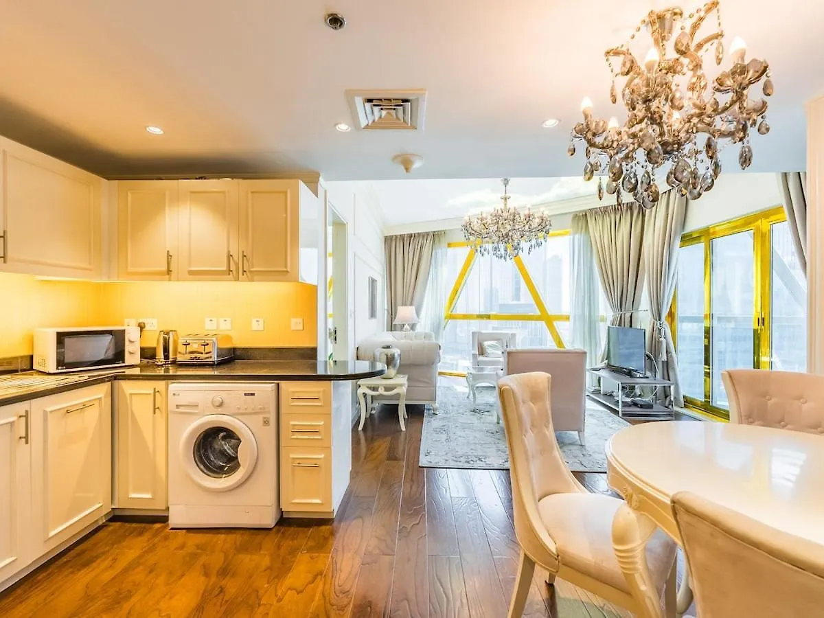 Apartment Luxury Spacious Condo In The Iconic Park Towers Dubai