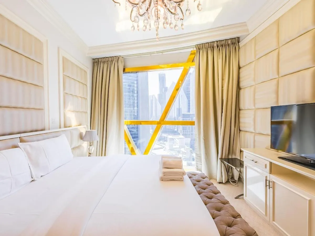 Luxury Spacious Condo In The Iconic Park Towers Dubai 0*,